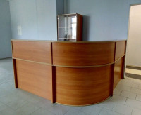Стойка ресепшн &quot;Эдем&quot; 2100х2100х1170 Бук